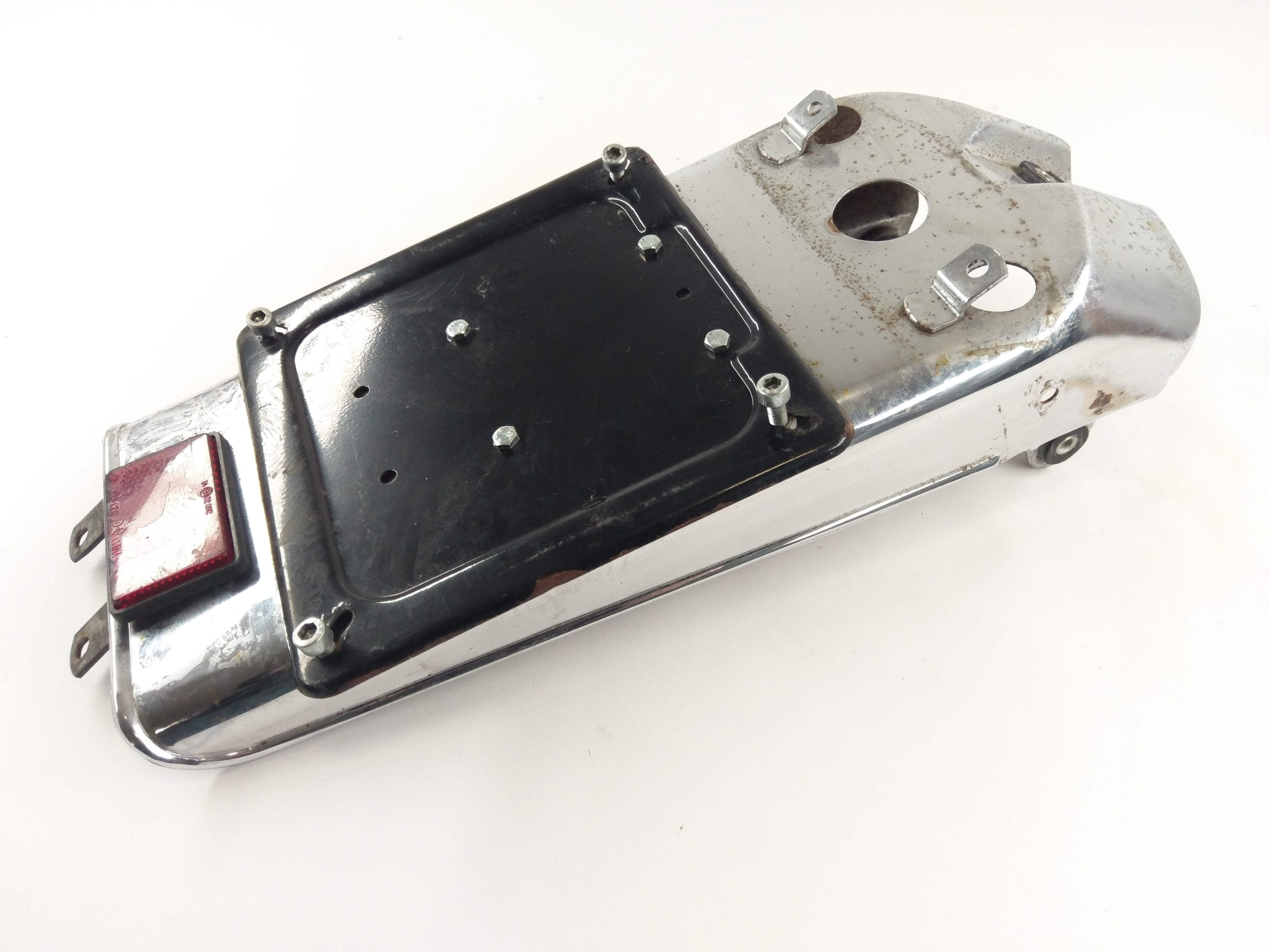 Moto Guzzi Nevada 750 LK [2001] - Splash guard license plate holder