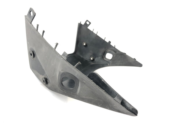 Suzuki DR 800 S SR42B [1991] - Облицовка фары выше