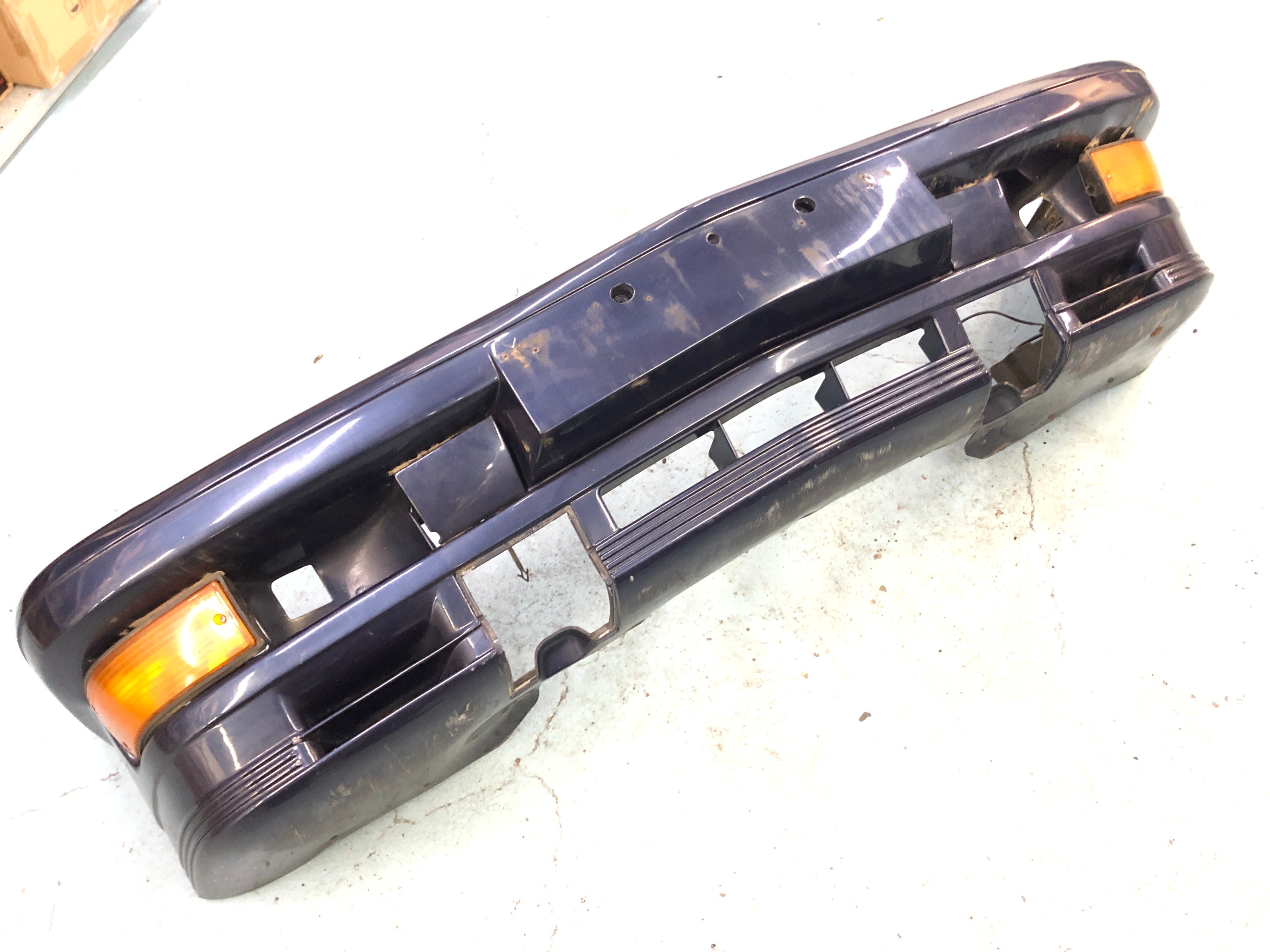 BMW M 535i E28 [1986] - Front apron front bumper M-apron