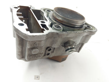 Honda Africa Twin XRV 750 RD07 [1993] - Cylinder med stempel