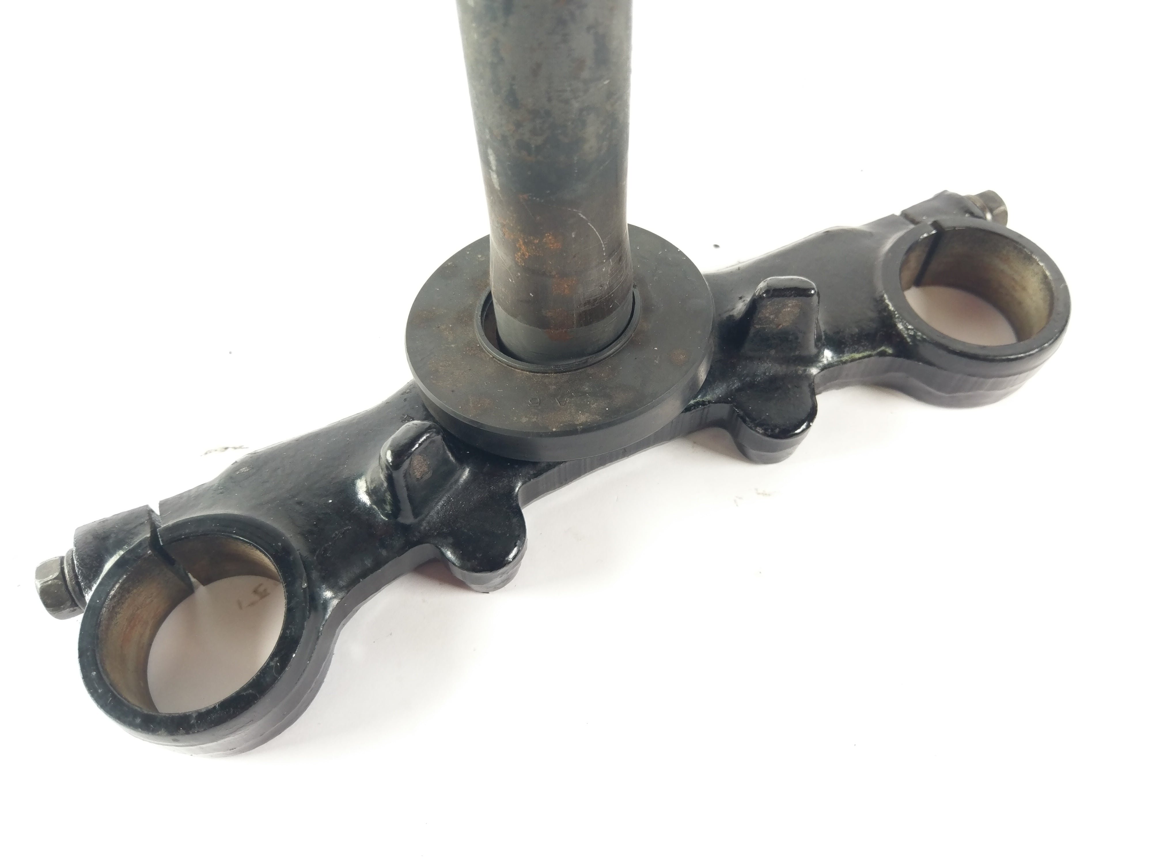 Suzuki RG 250 Gamma GJ21D - lower triple clamp