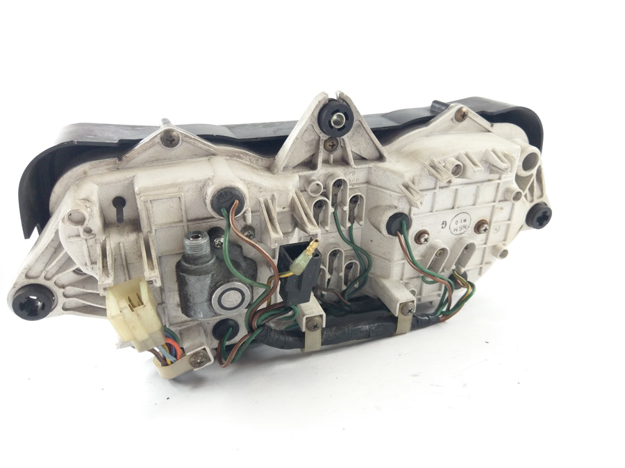 Honda ST 1100 SC26 Pan European [1990] - Tachometar u kokpitu