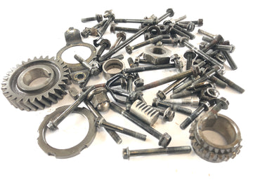 スズキDR 600 SN41A [1986]  - ネジと残留部品はバンドルです