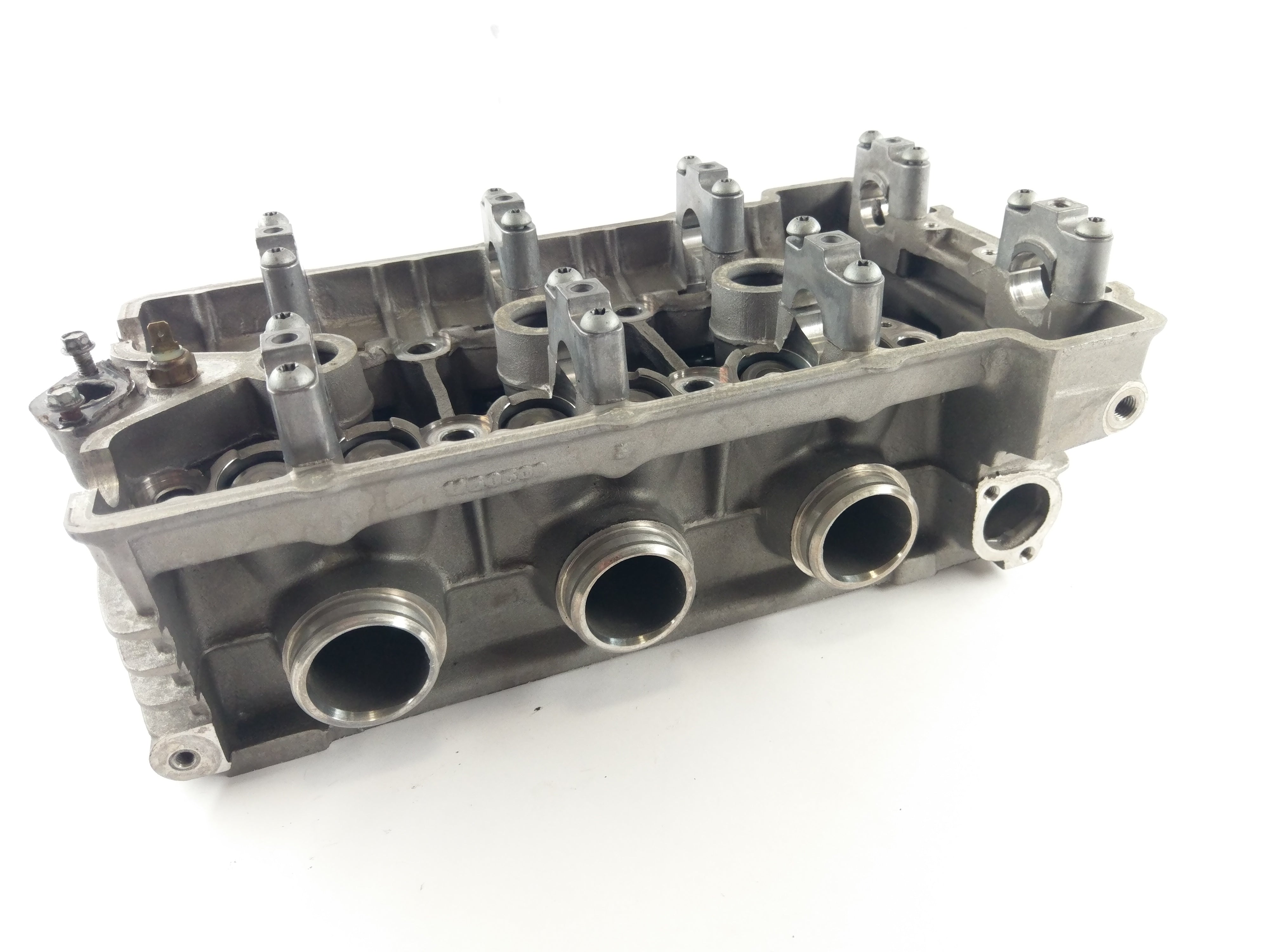 Triumph Thunderbird 900 T309RT [1995] - Cylinder head