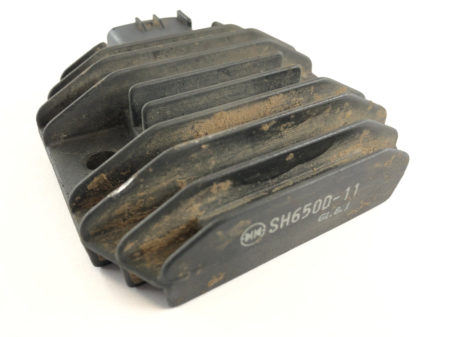 Yamaha Grizzly 660 AM03W [2003] - Regulaator