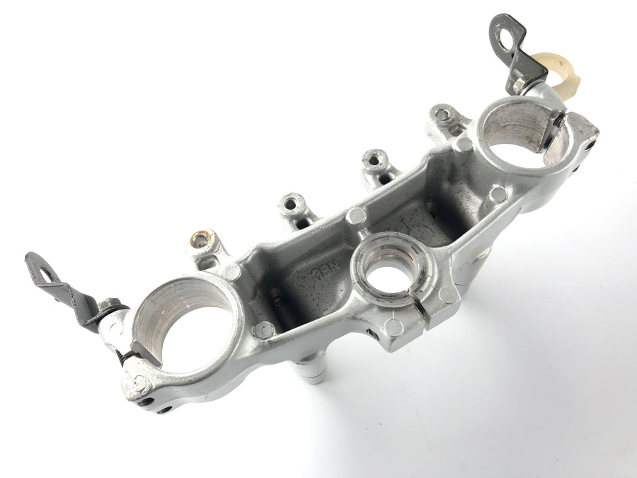 Yamaha DT 125 R DE03 [1999] - vidličkový most výše