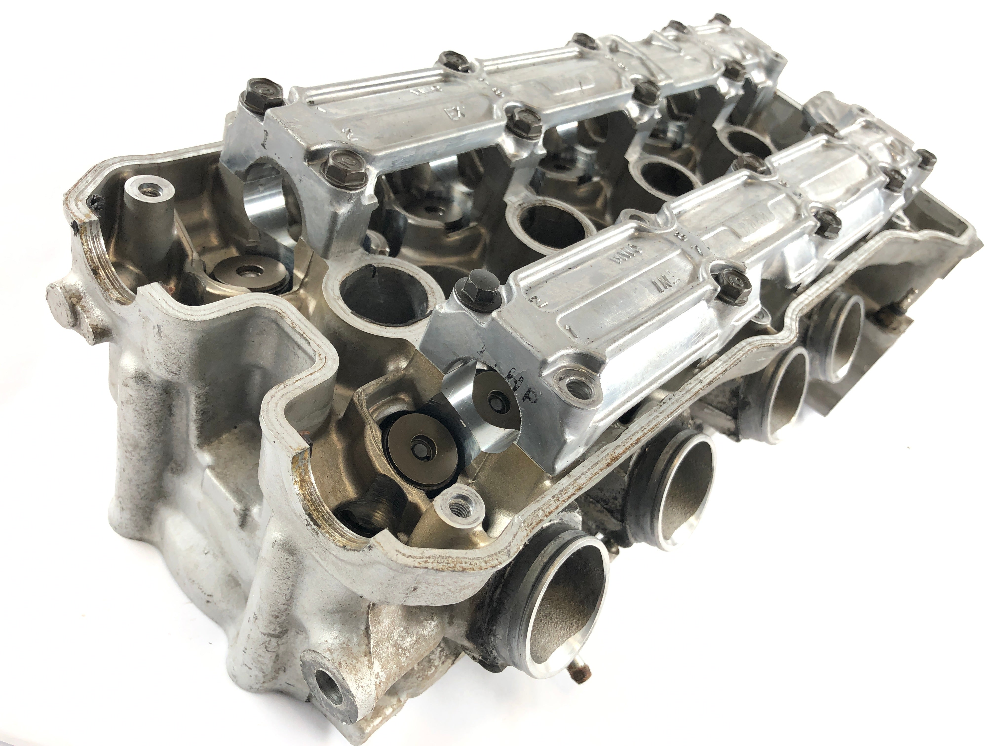 Honda CBR 900 RR SC28 [1995] - Cylinder head