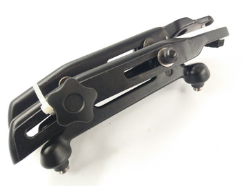 Moto Guzzi Norge 1200 [2008] - Regolazione di altezza Windschild