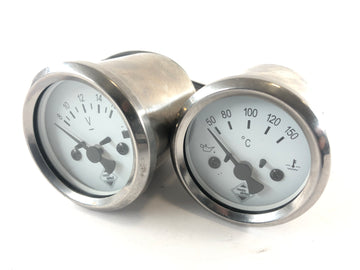 Triumph Tiger 1050 115NG [2016] - Oil temperature and voltmeter additional instruments