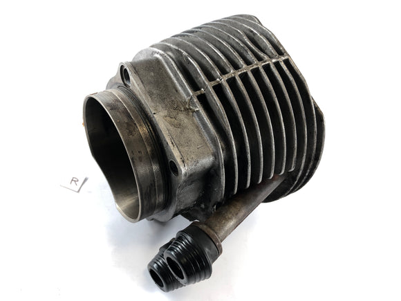 BMW R 100 RT [1979] - Cylinder med stempler til højre