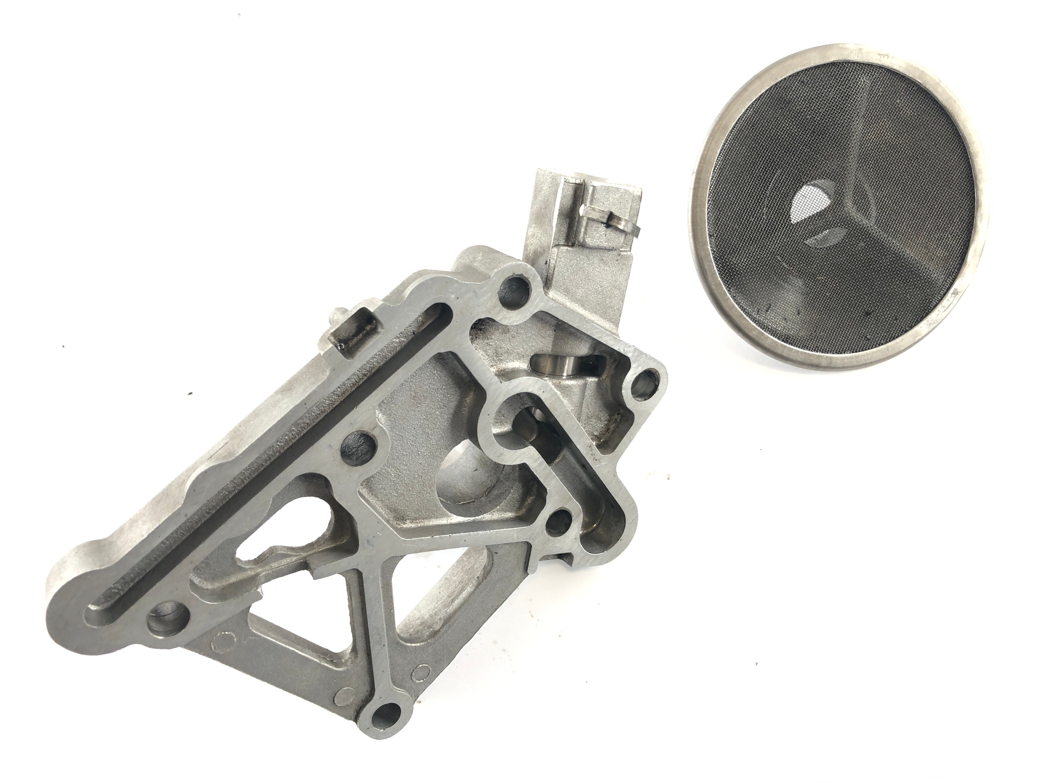 Honda CB 750 K RC01 [1983] - Oil strainer holder