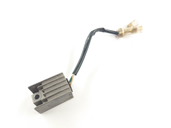 Honda XR 600 R PE04 [1994] - Regulator napięcia