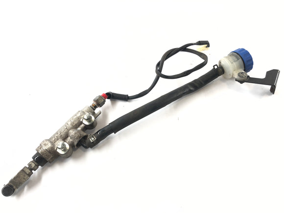 ヤマハWR 125 R DE07 [2016]  - バックフットブレーキポンプのブレーキポンプ