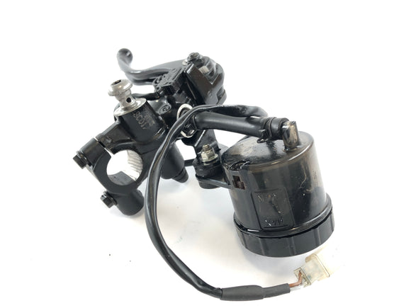 Husqvarna 701 Vitpilen [2018] - Ruční čerpadlo