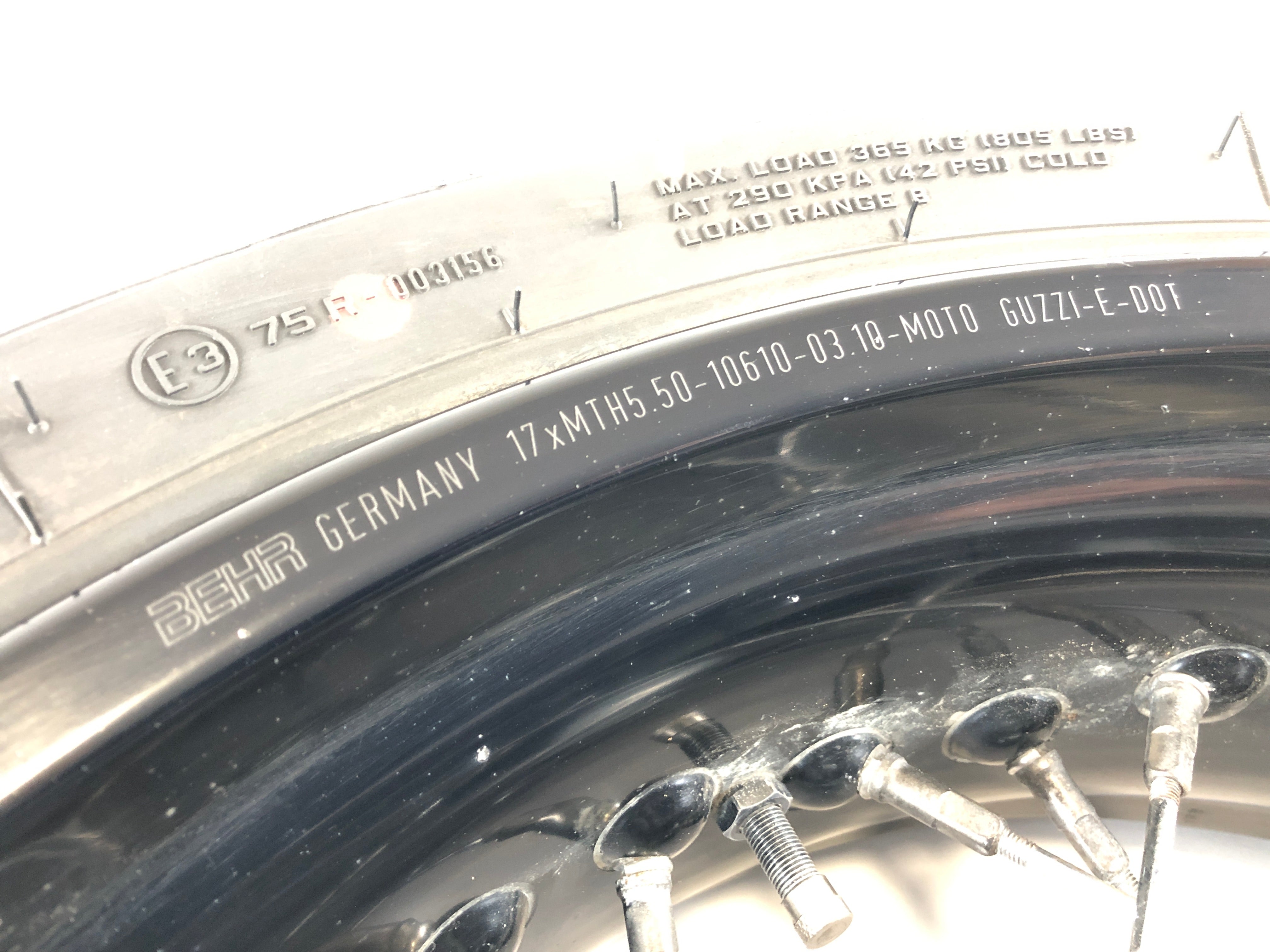 Moto Guzzi Stelvio 1200 8V [2011] - Rear wheel rim