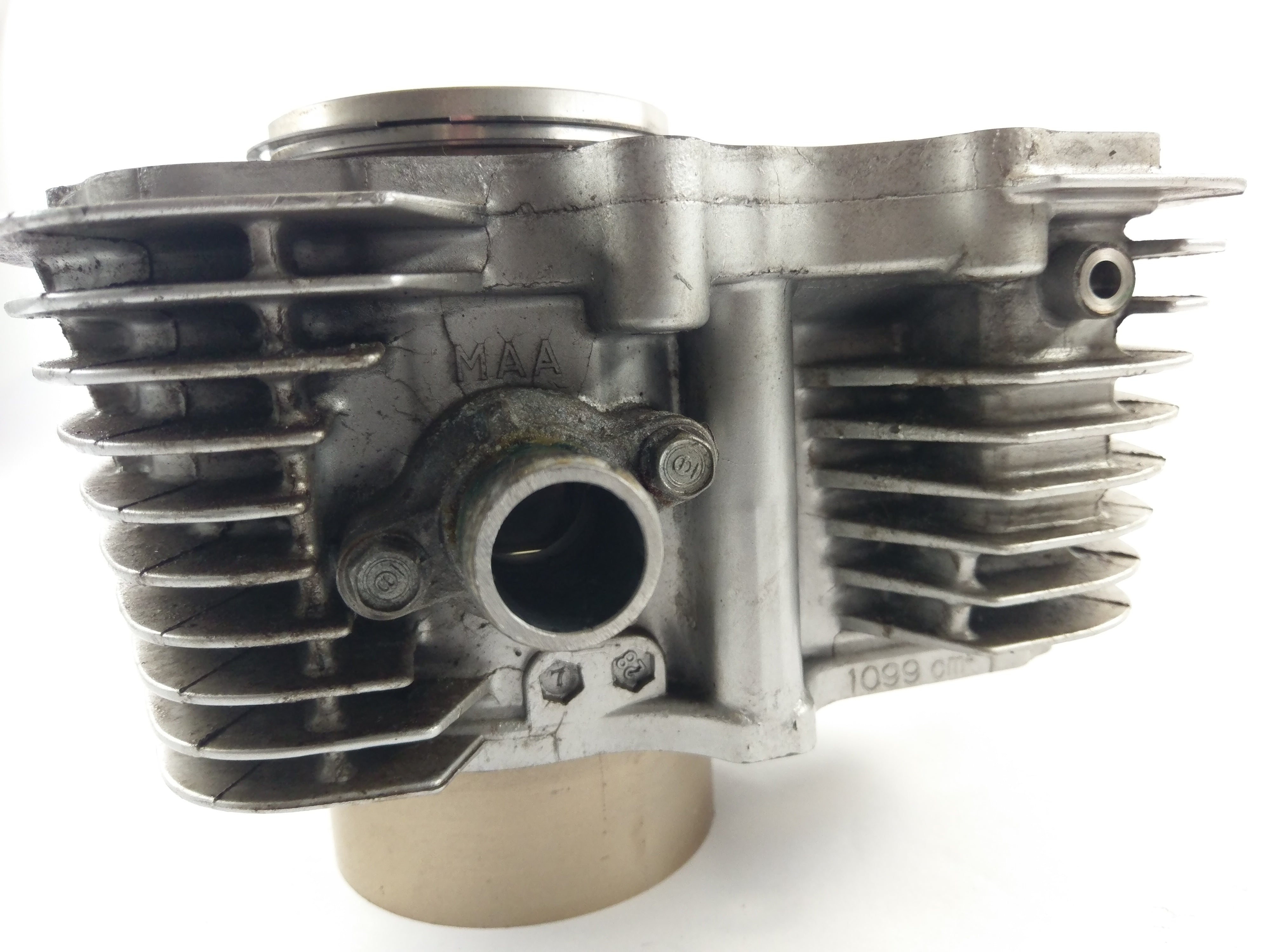 Honda VT 1100 SC32 [1999] - Cylinder with piston