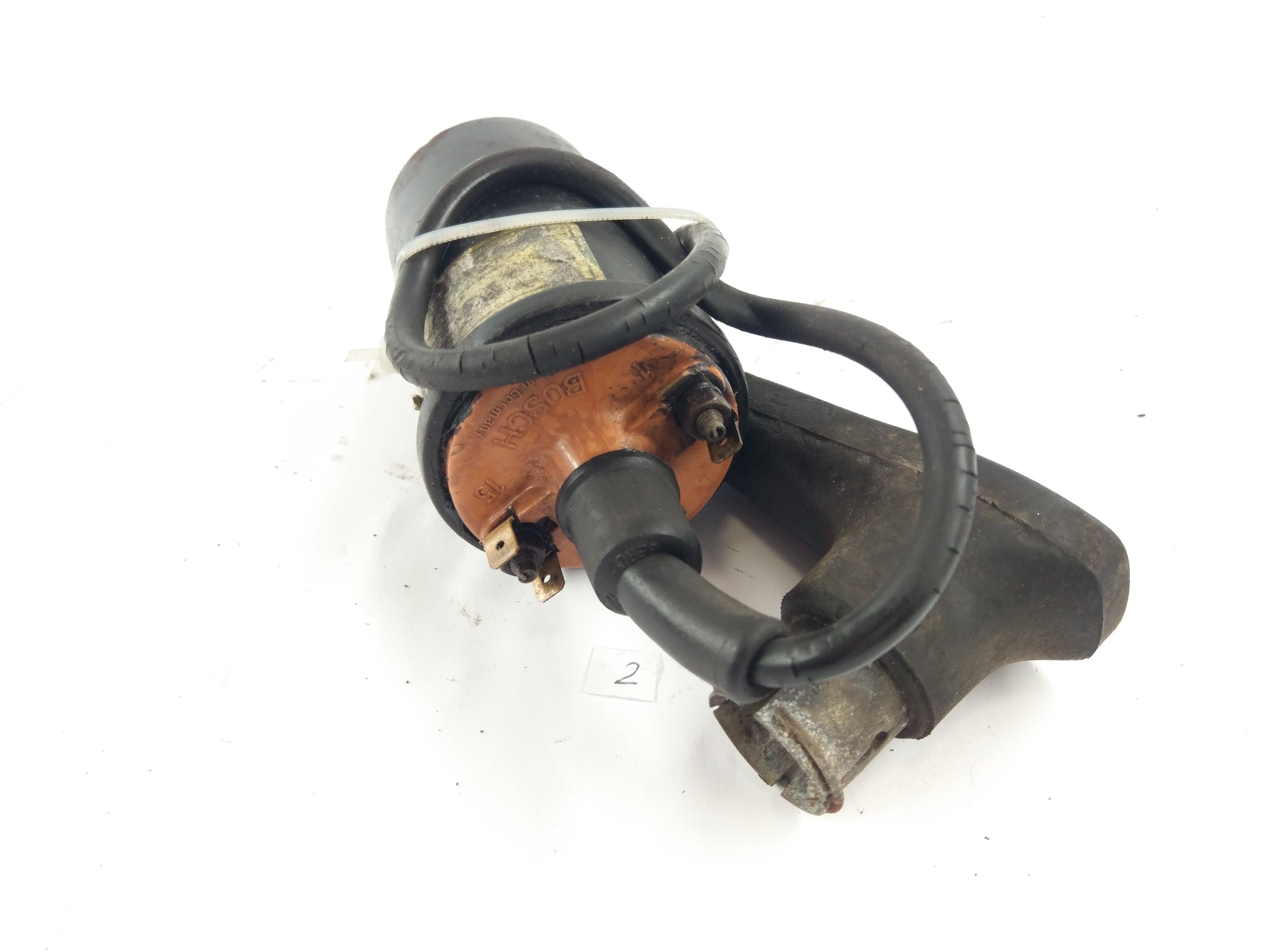 BMW R 100 S Type 247 [1978] - ignition coil and spark plug connector