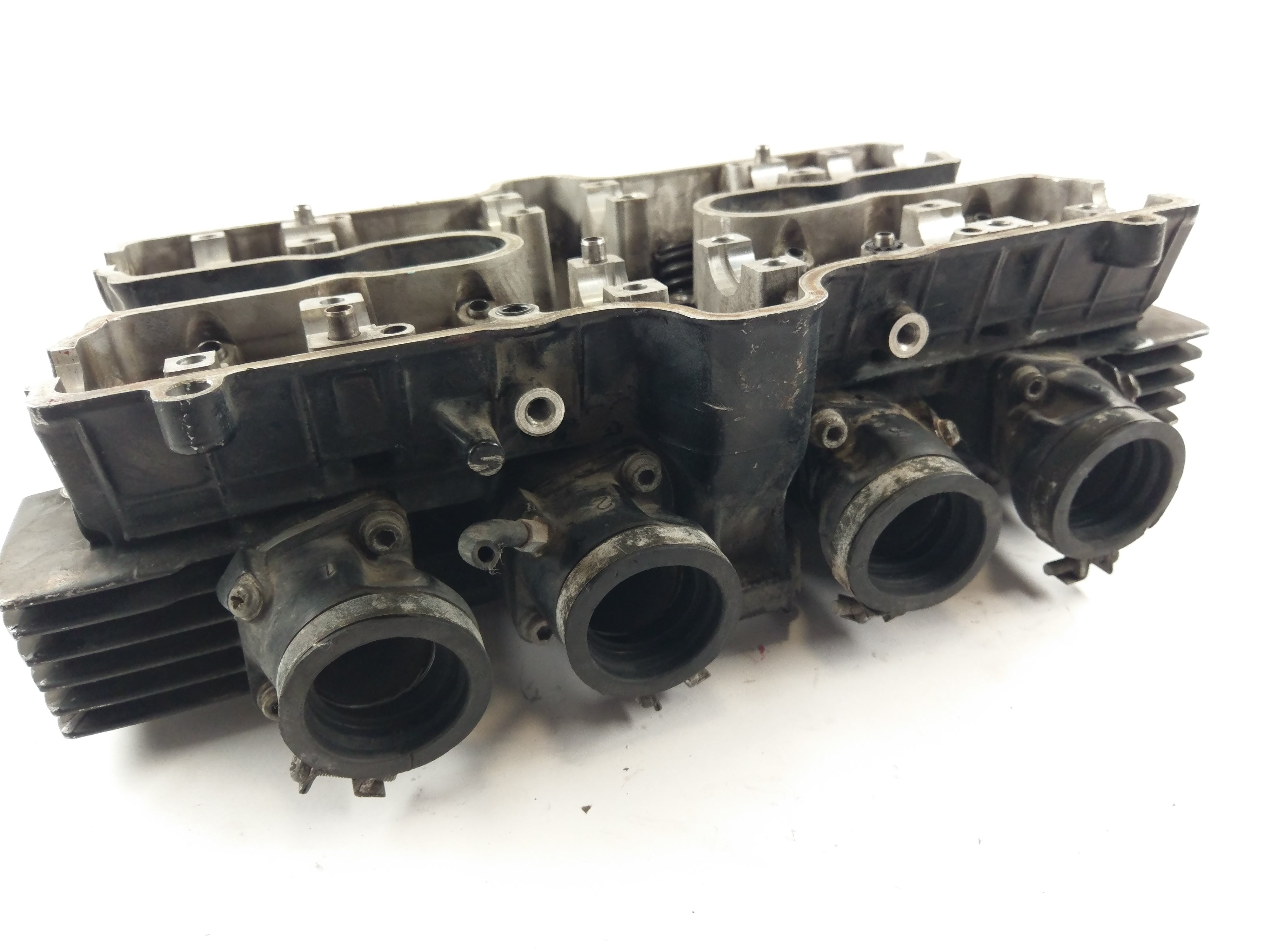 Honda CBX 750 F RC17 [1985] - Cylinder head