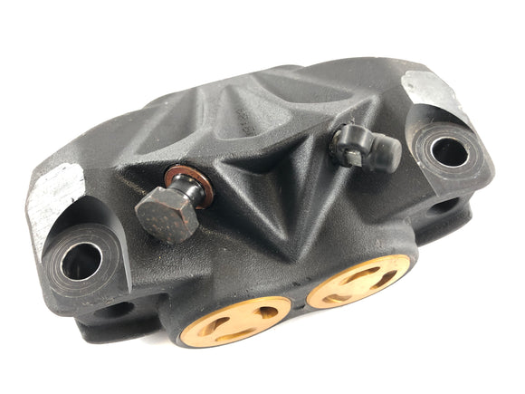 can on the Spyder SM5 [2009]  - 左前面にブレーキサドル