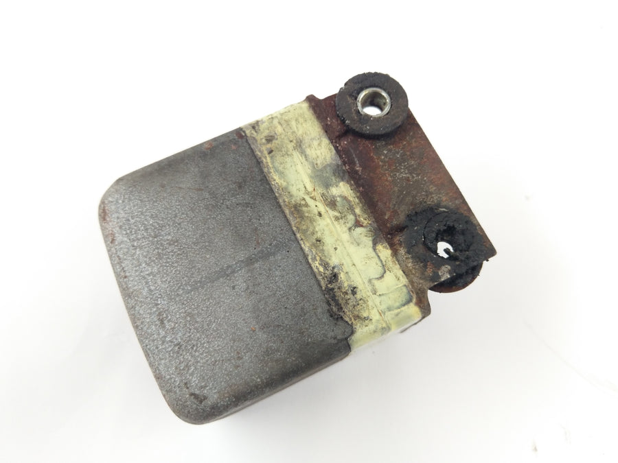 BMW R 100 S tipa 247 [1978] - elektriskais releja regulators