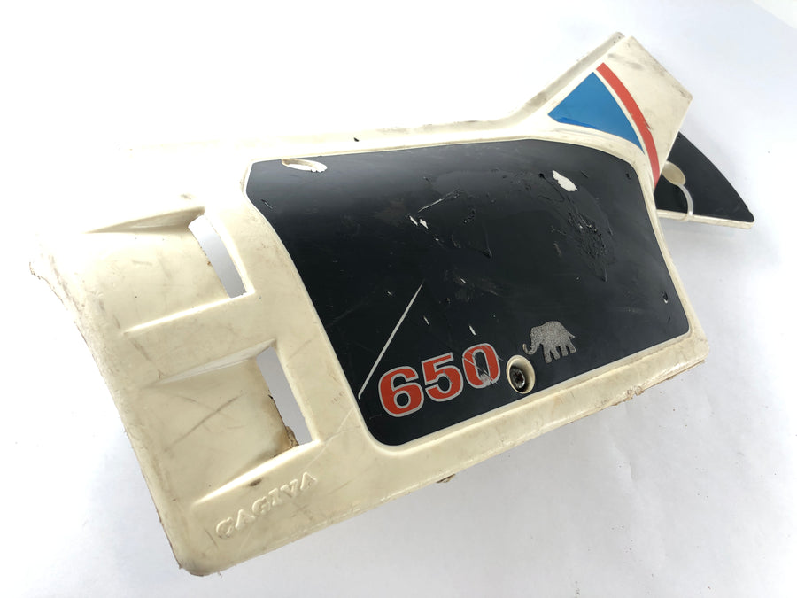 Cagiva Elefant 650 [1985] - Carénage arrière côté droit