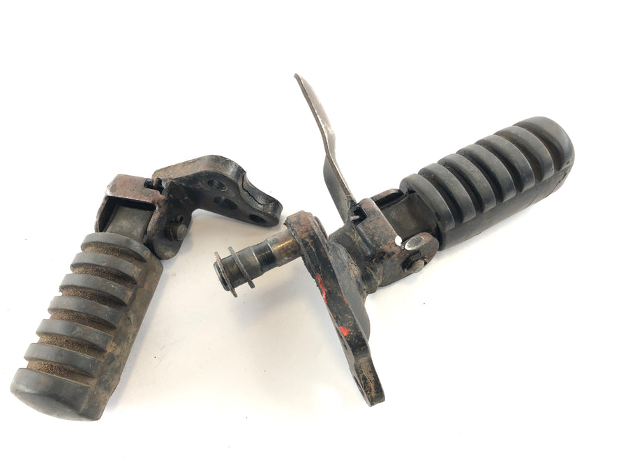 Yamaha XT 350 55V [1987] - Footstest Set Driver's Footsts