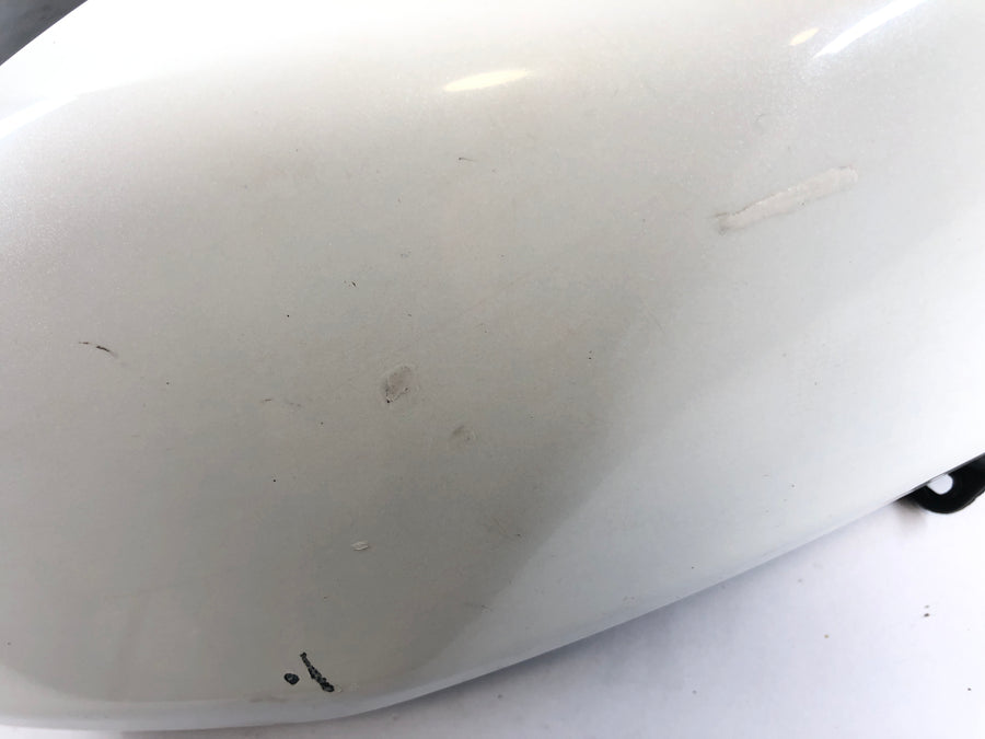 Moto Guzzi Stelvio 1200 8V [2011] - Cache-coffre avant droit avec rabat