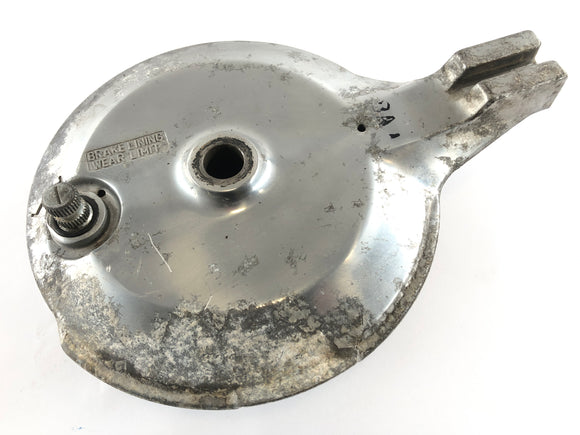 Suzuki LS 650 NP41B [1990] - Brzdový buben krytu kola vzadu vzadu