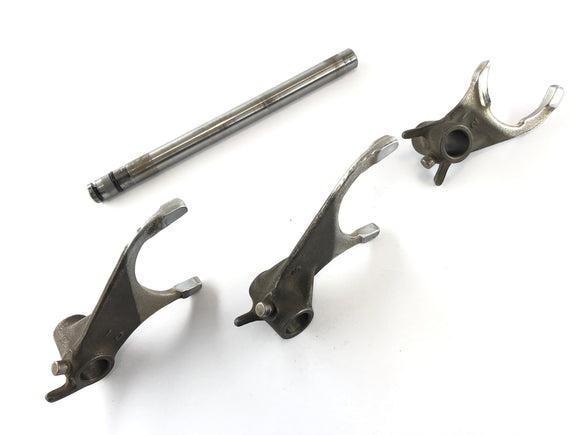 Triumph Tiger 900 T400 [1998] - Switching Forks