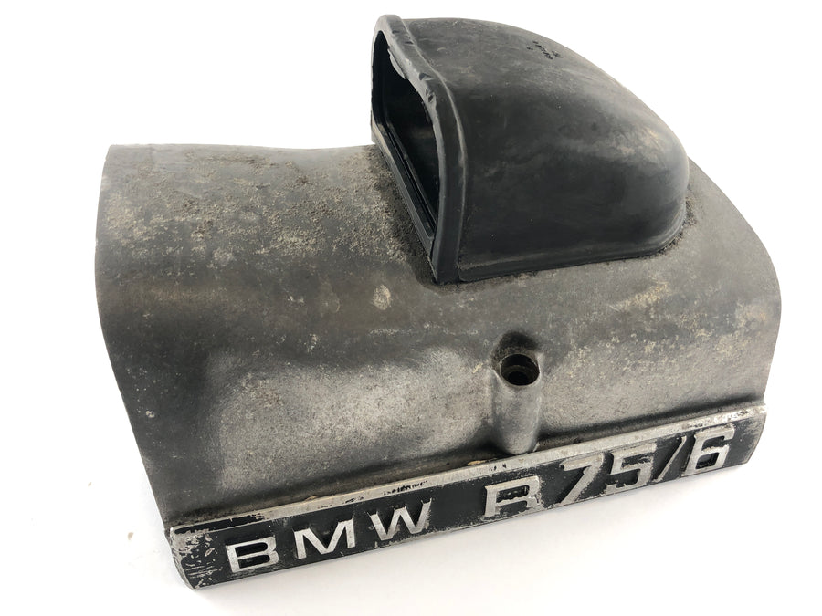 BMW R 75/6 [1974] - Horní víko motoru vzduchového filtru