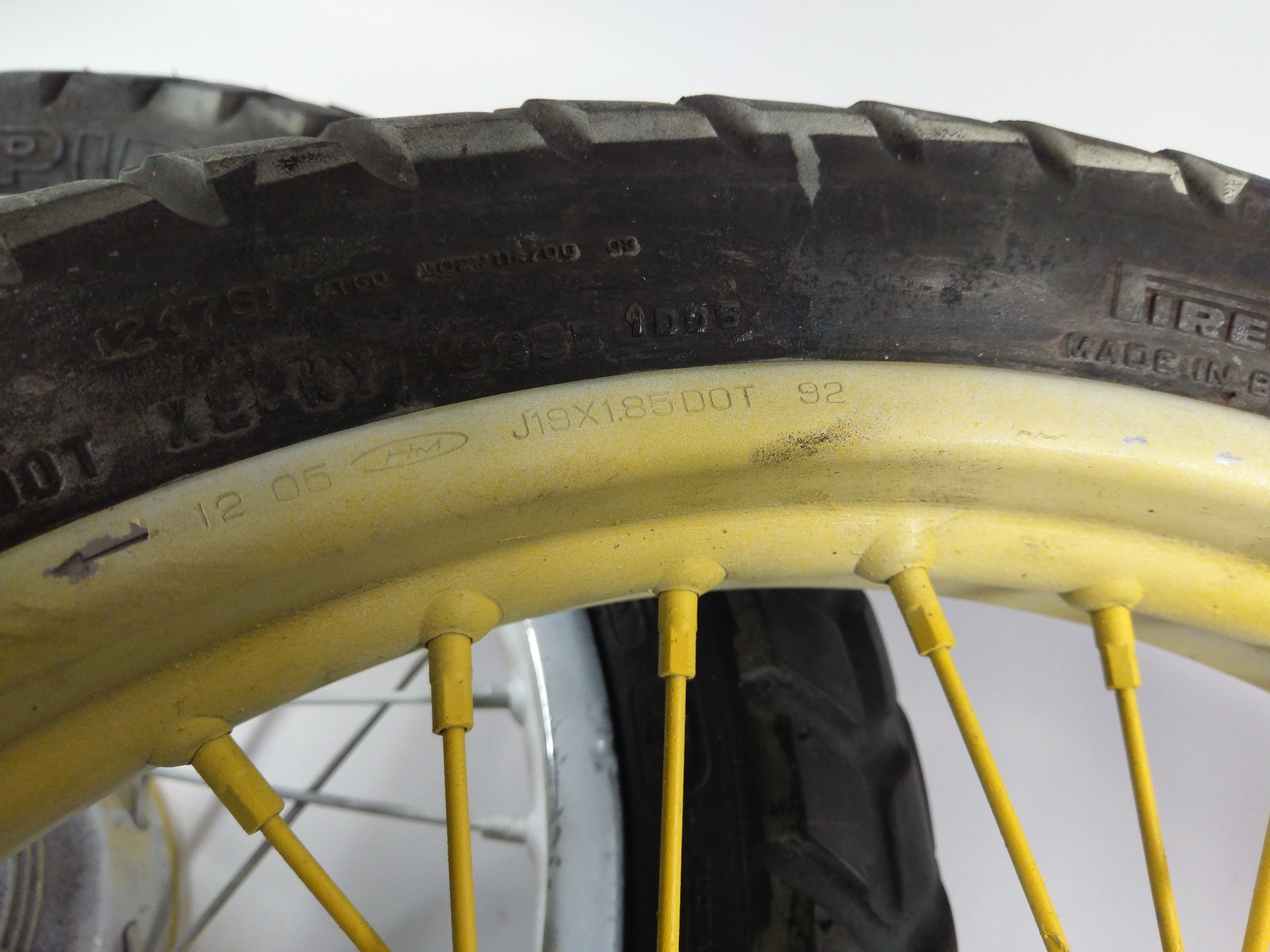 Honda XR 125 L JD19 [2005] - Rims Wheel set