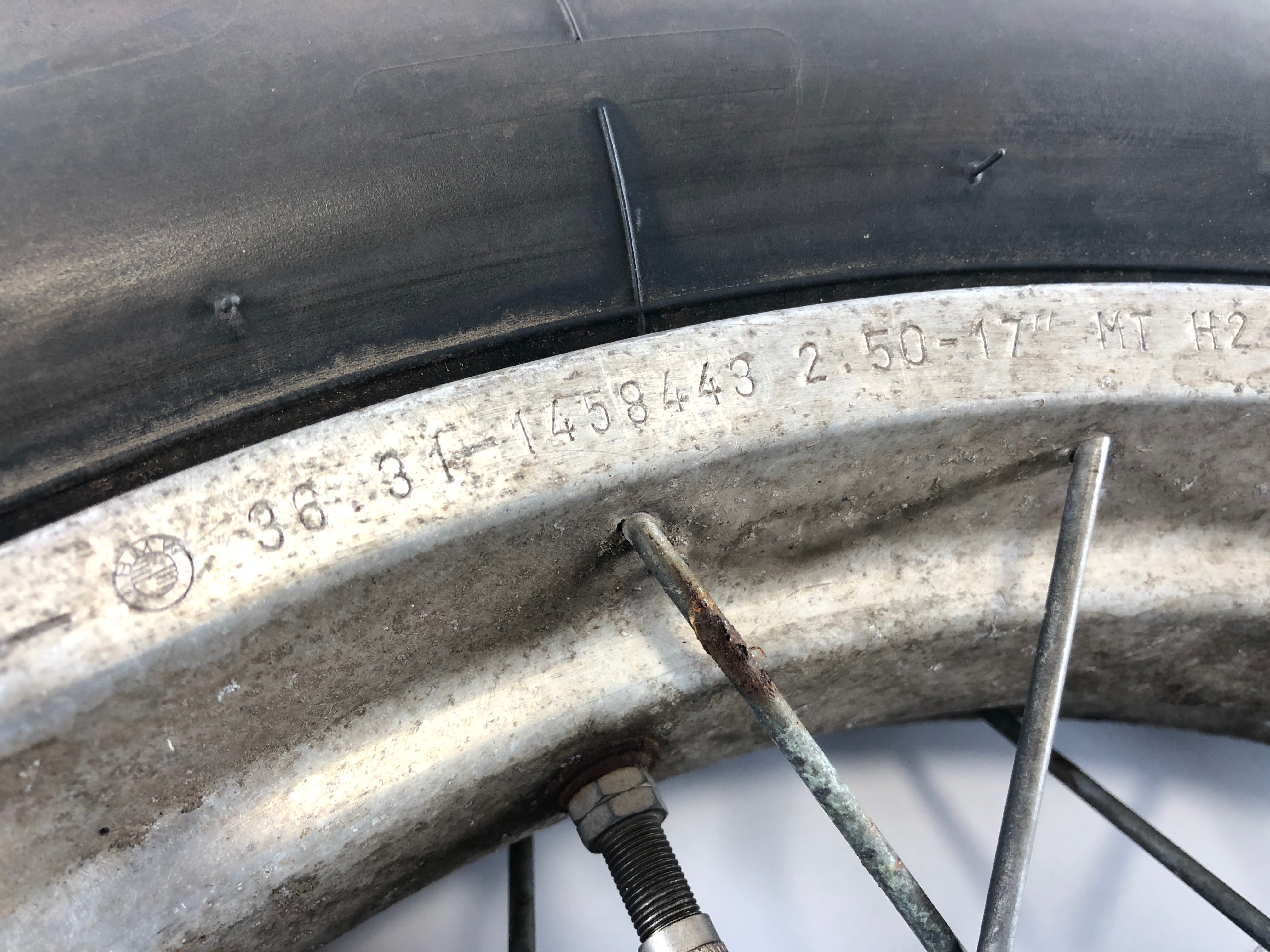 BMW R 100 GS 247E [1991] - Rear wheel rim