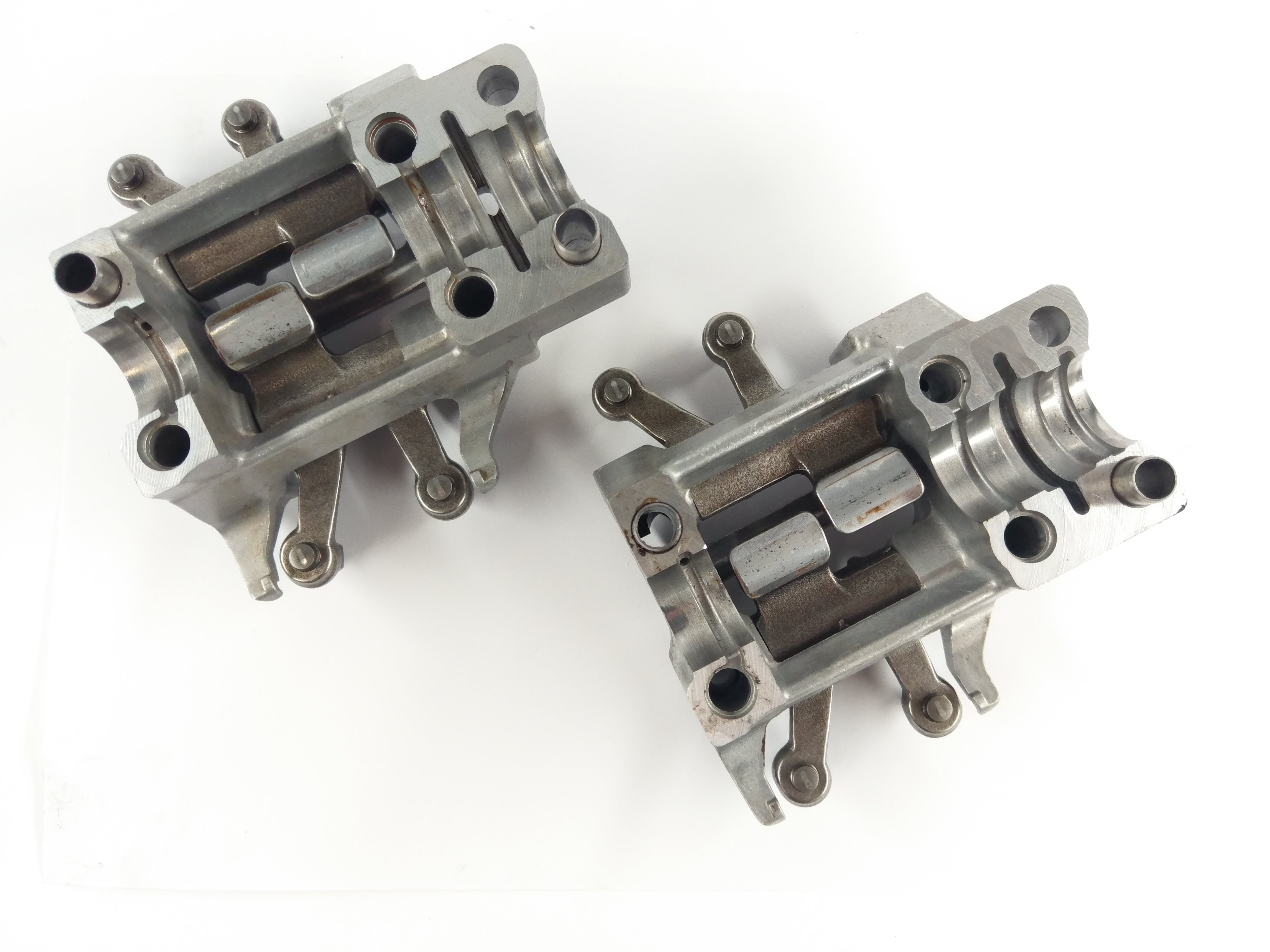 Honda XL 700 VA RD13 Transalp [2008] - Camshaft brackets with rocker arm pair