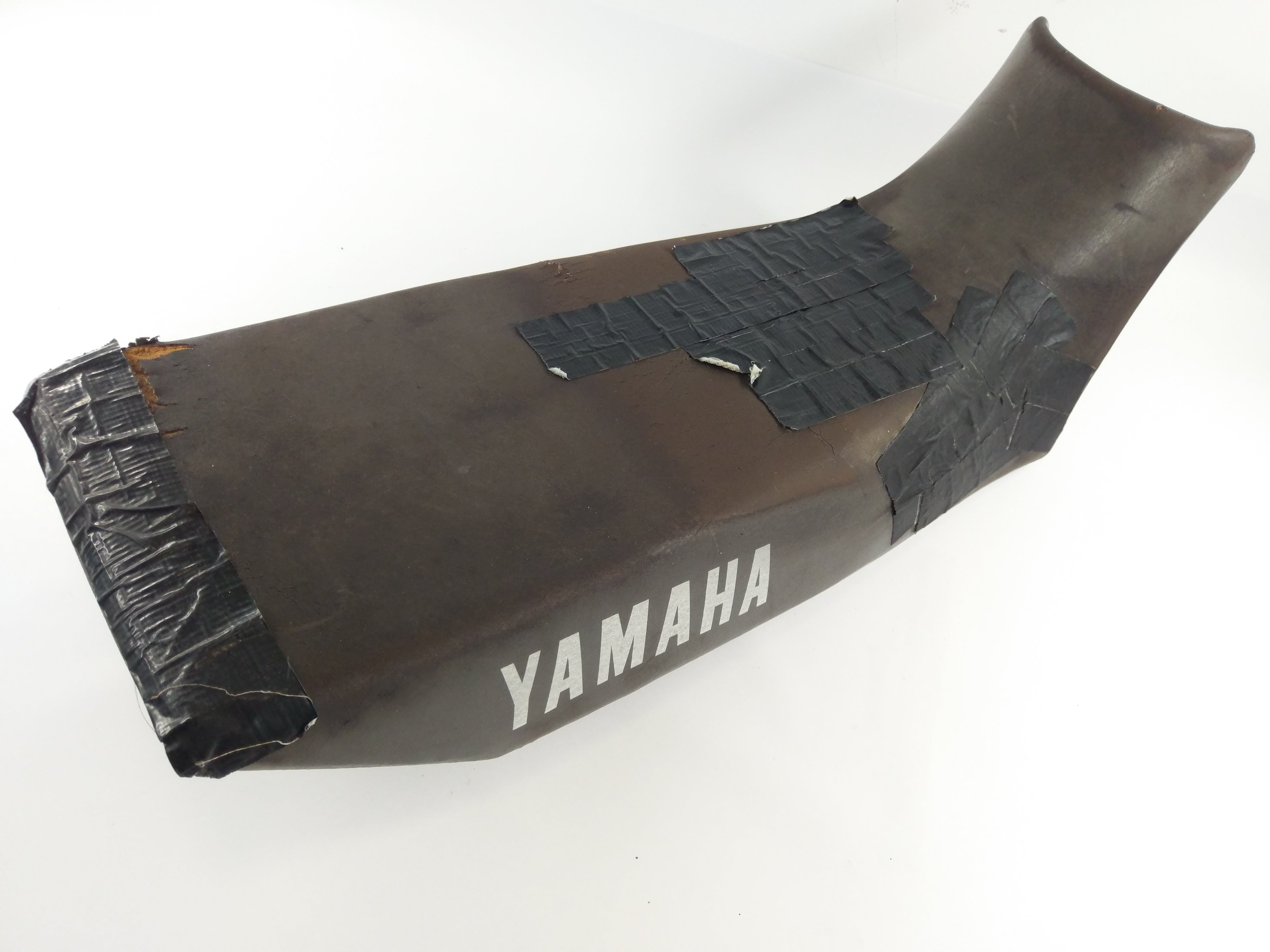 Yamaha XT 600 E 3TB [1991] - Seat cover worn out