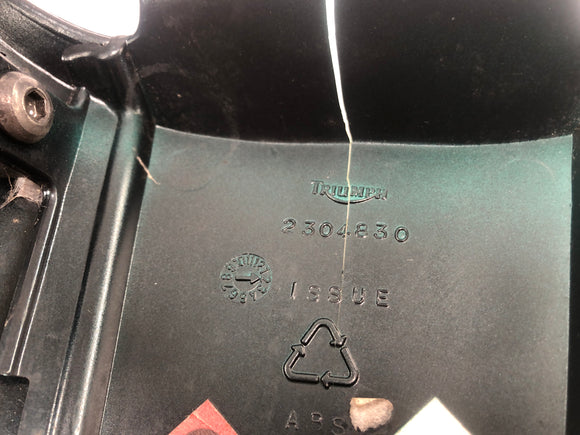 Triumph Daytona 955i [2004] - Heckverkleidung Verkleidung mit Riss Im Mittelteil