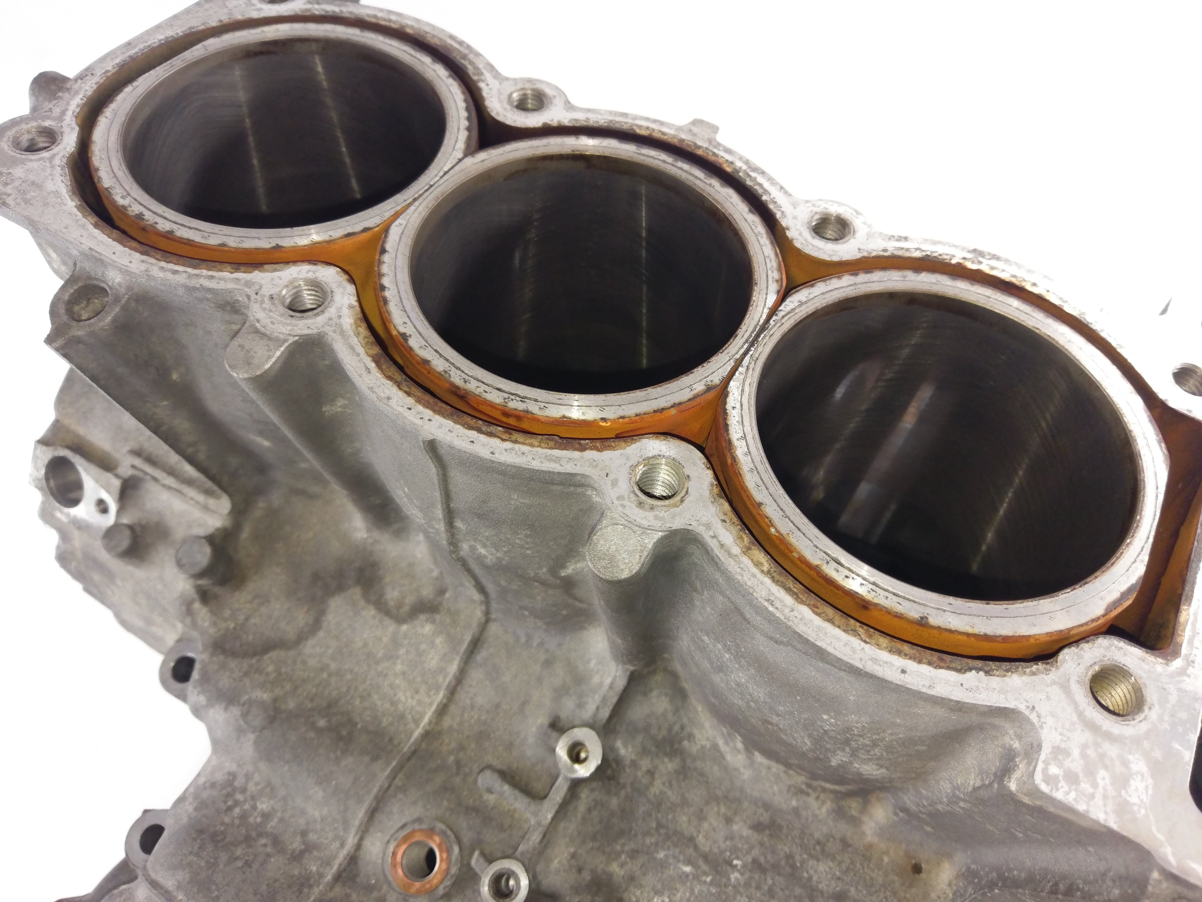 Triumph Daytona 955i T595N [2002] - Engine housing empty housing