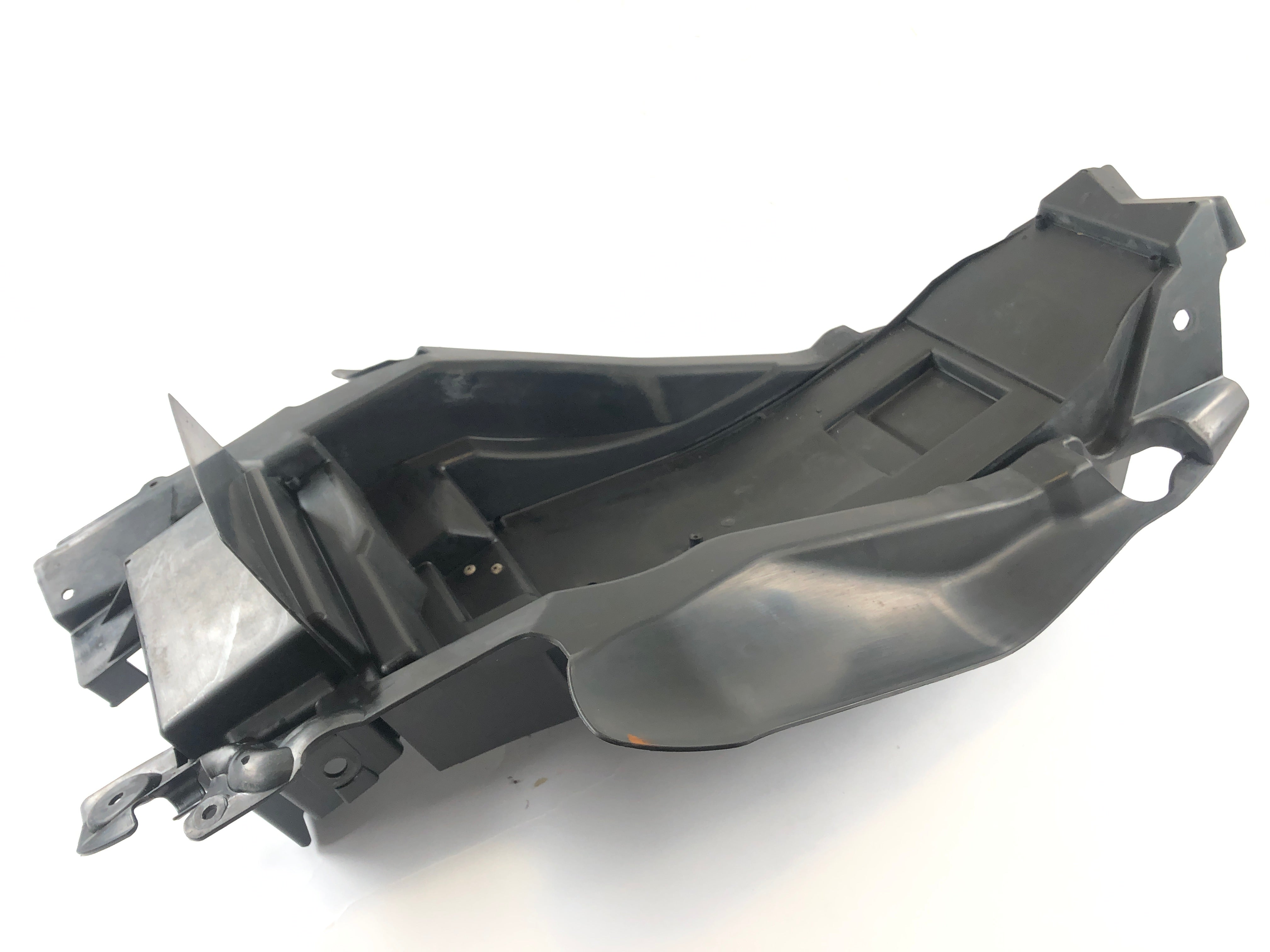 Suzuki DL 1000 V-Strom [2006] - Rear under-panel splash guard