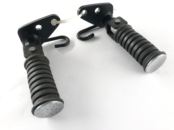 Yamaha XVS 650 Drag Star 4VR [1997] - Pediatrische voetsteunen aan de rechterkant en links