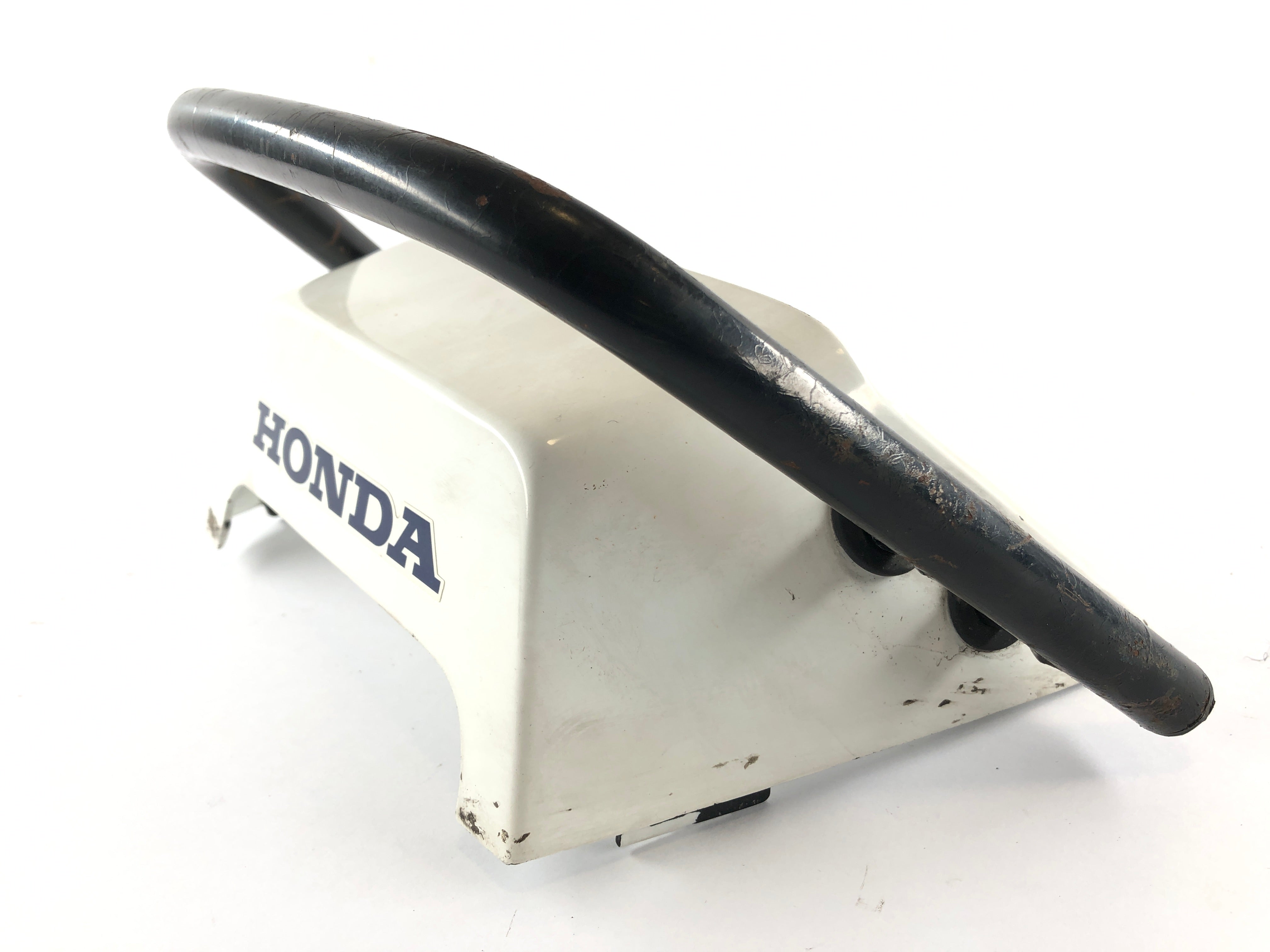 Honda NS 400 R NC19 [1985] - Rear fairing with passenger grab handle