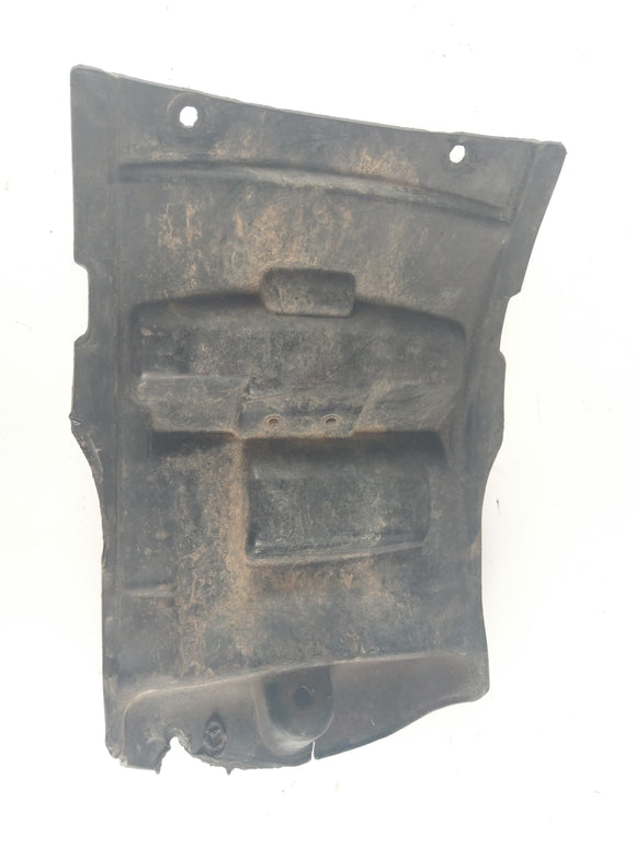 Suzuki DR 650 SP42B - Garde-boue arrière à l'intérieur du support de plaque d'immatriculation