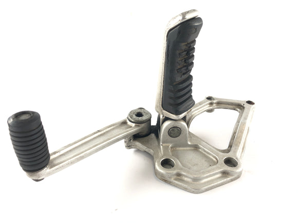 Ducati Paso 750 [1990] - pravý úsek řidiče s brzdovým pedálem