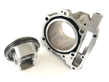 Aprilia Mille RSV 1000 ME [1999] - Sylinder med stempler av bak sylinder - 0