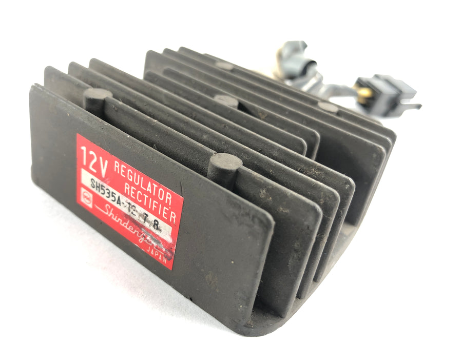 Suzuki LS 650 NP 41B [1990] – Regulaator