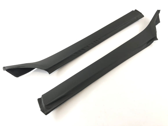 BMW M 535i E28 [1986] - Beklædning af en søjle inde i venstre og højre