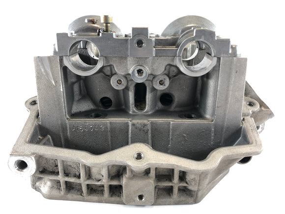 Aprilia Mille RSV 1000 ME [1999] - Sylinderhode foran sylinder