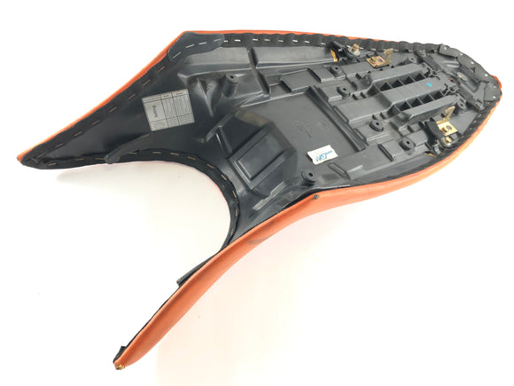 KTM 990 Superduke LC8 EFI [2008] - Banchina dei sedili