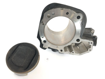 BMW R 1200 RT [2004] - цилиндр с поршнями на правых поршневых кольцах дефектные - 0