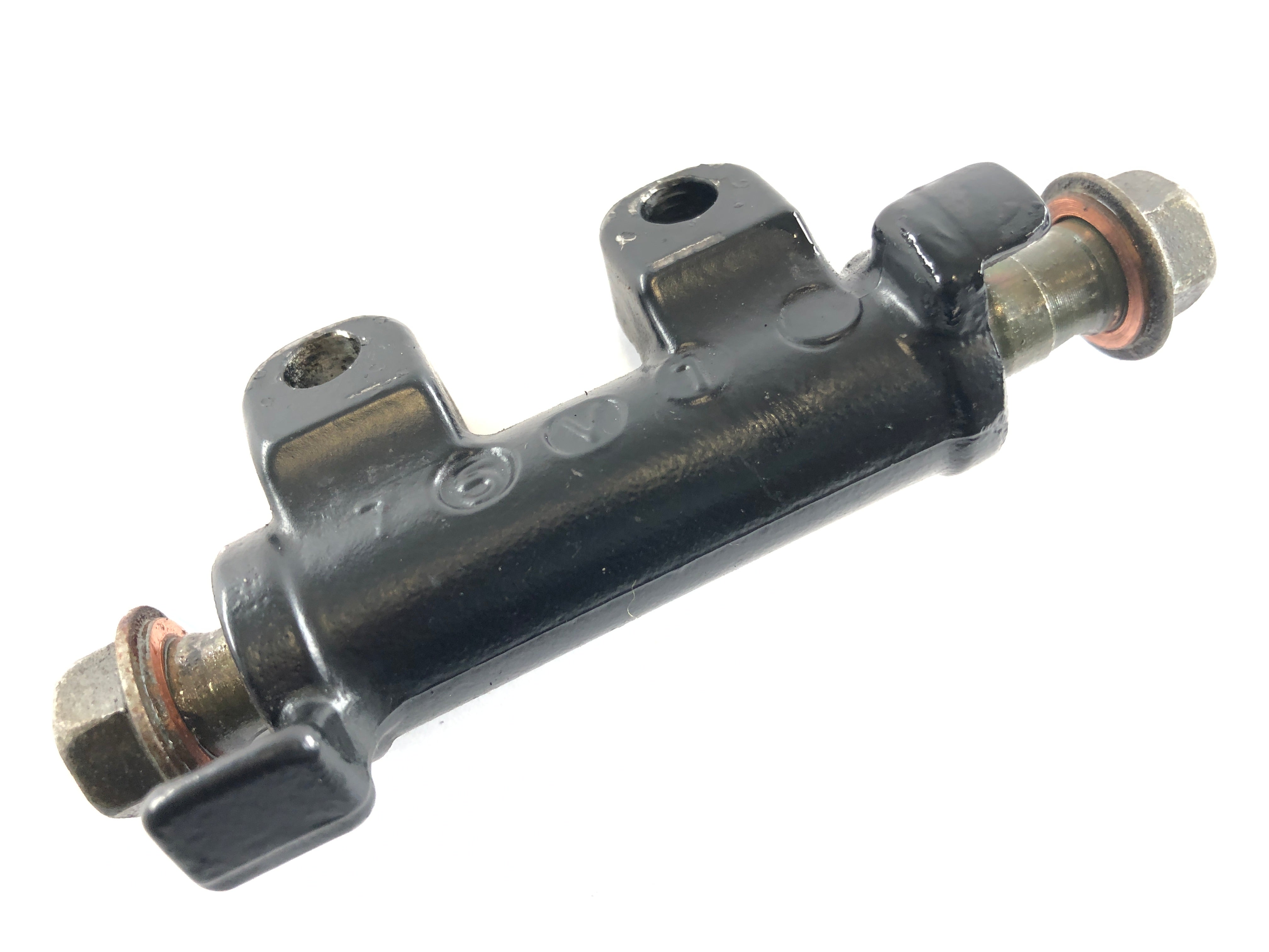 Yamaha V-max 1200 2EN [1997] - Front brake pressure distributor