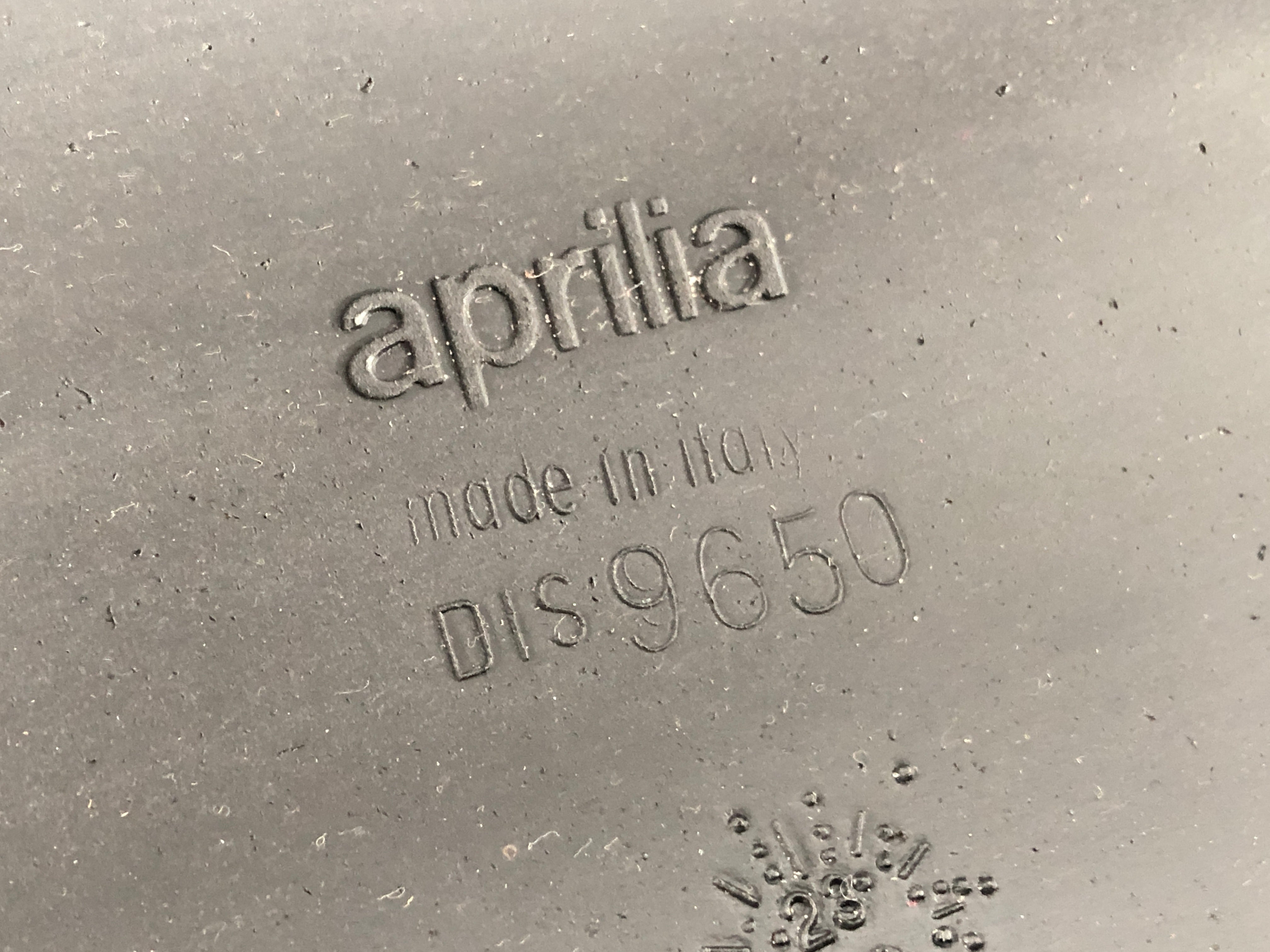 Aprilia Rs 125 MPB [2000] - Protezione da spruzza del coperchio della ruota posteriore