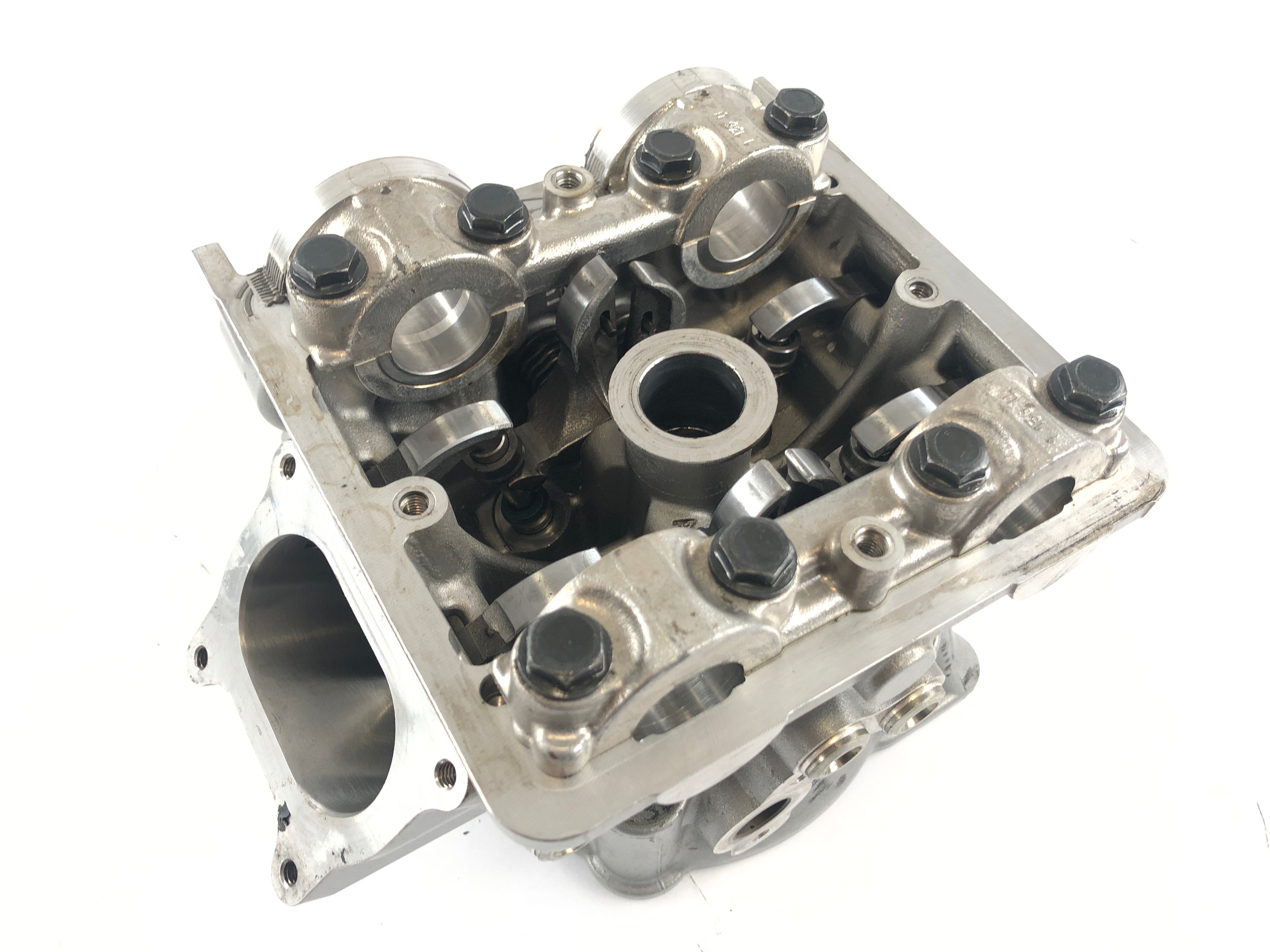 Ducati 1098 S [2007] - Cylinder Head Rear Cylinder